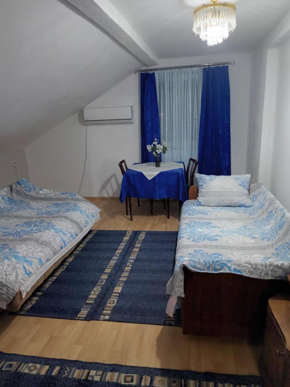 Guesthouse Sobi-Rooms Gradsko ภายนอก รูปภาพ