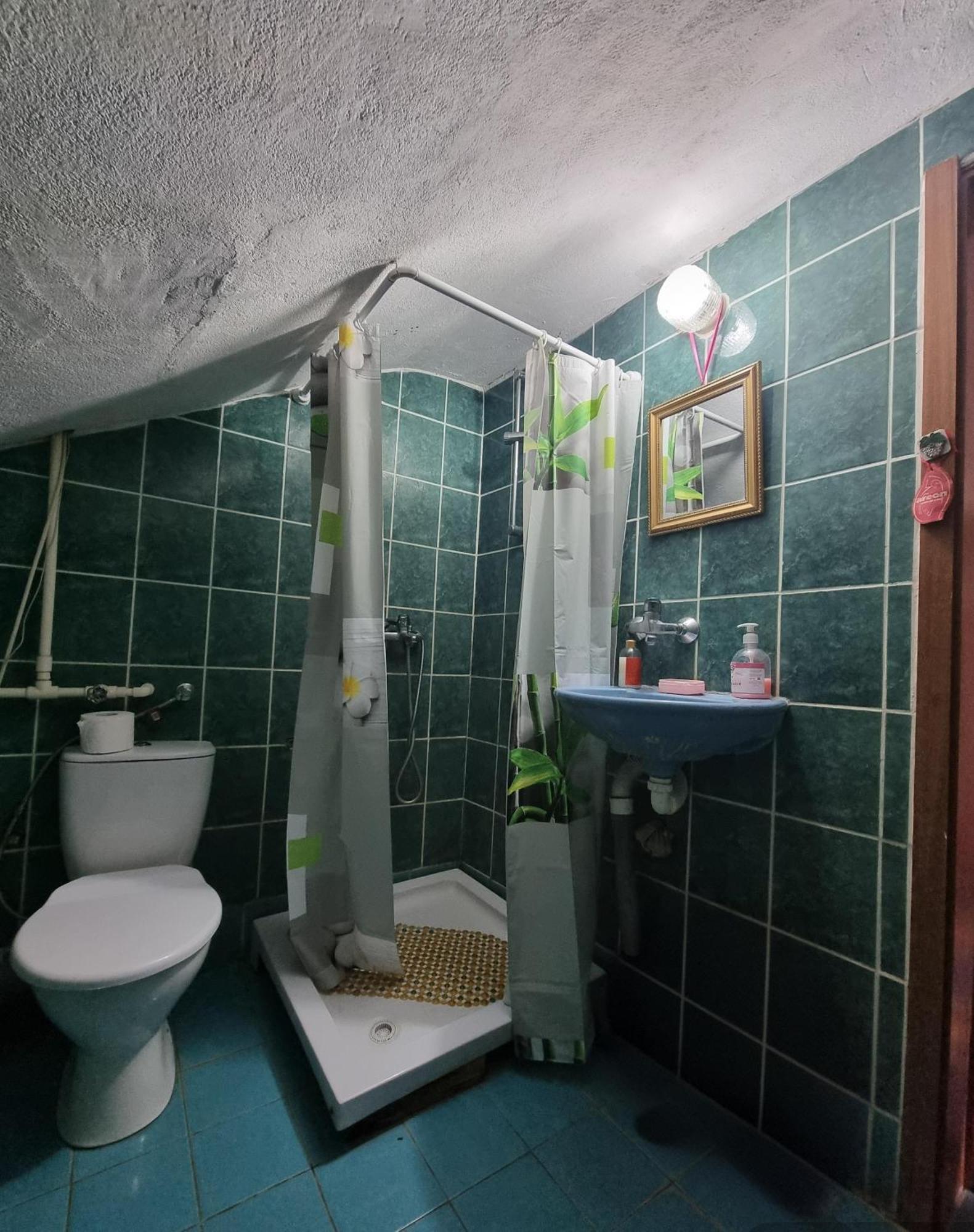 Guesthouse Sobi-Rooms Gradsko ภายนอก รูปภาพ